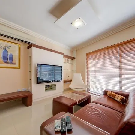 Amazing 1 Bedroom With Views In Mellieha