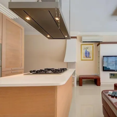 Amazing 1 Bedroom With Views In * Mellieħa